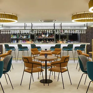 ホテル Courtyard By Marriott London Heathrow Airport ****
